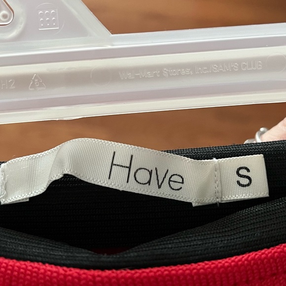 🚨SOLD🚨Red Mini Skirt - Picture 3 of 3